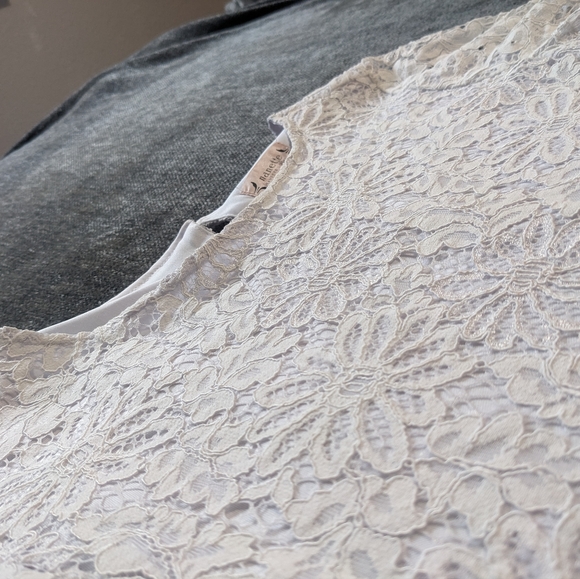 Nanette Brilliant White Ruffle Sleeve Floral Lace Blouse - Picture 9 of 10